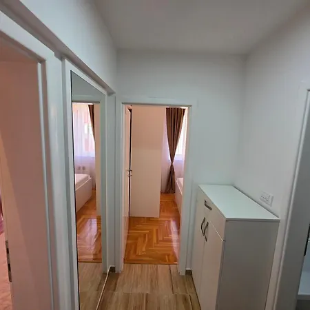 Iva Lux Centar